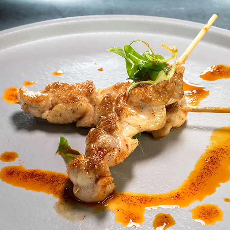 GEGRILLTE HÄHNCHENSPIESSE